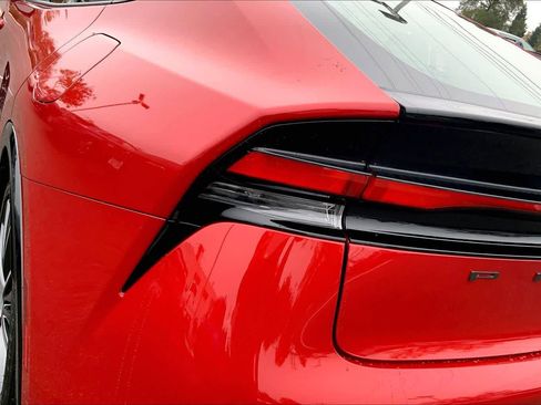 New 2026 Toyota Prius XLE image 14