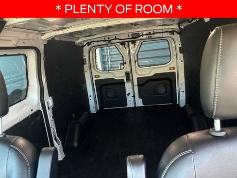 Used 2022 Ford Transit 250 Low Roof w/ Load Area Protection Package RWD image 10