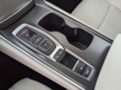 Used 2019 Honda Accord Touring image 28