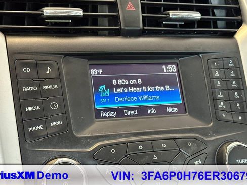Used 2014 Ford Fusion SE FWD image 25