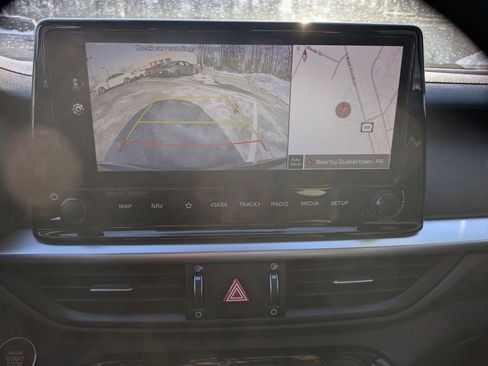 Used 2023 Kia Forte GT-Line w/ GT-Line Premium Package image 17