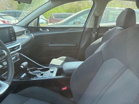 Used 2023 Kia K5 LXS image 7