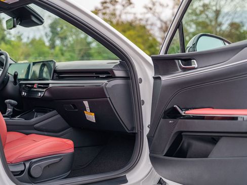 New 2026 Kia K5 GT-Line FWD image 8