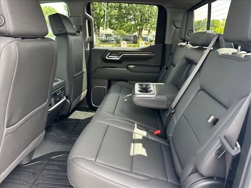 New 2026 GMC Sierra 1500 SLT AWD/4WD image 25