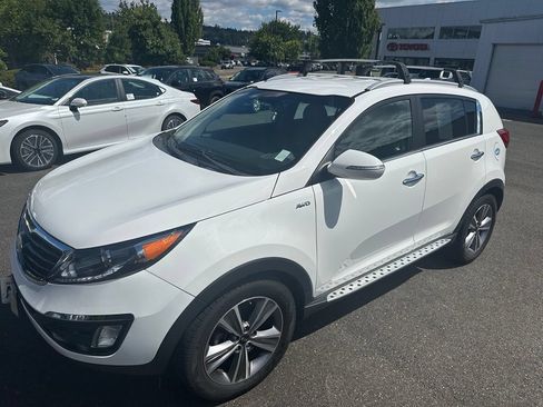 Used 2014 Kia Sportage SX w/ SX Premium Package AWD/4WD image 2