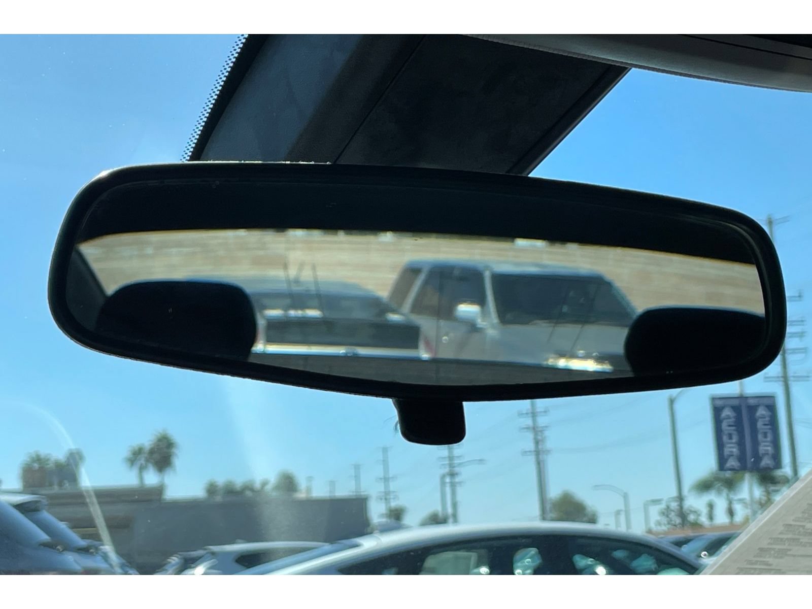 Used 2020 Chevrolet Malibu LS FWD image 22