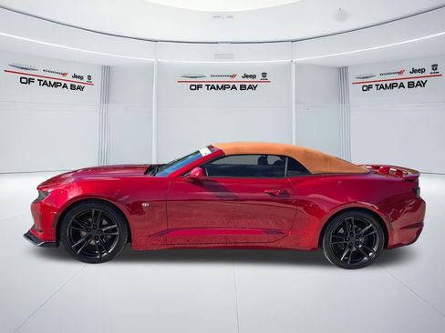 Used 2019 Chevrolet Camaro LT RWD image 3