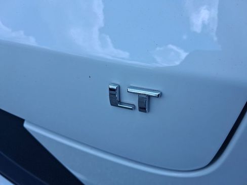 Used 2025 Chevrolet TrailBlazer LT AWD/4WD image 10