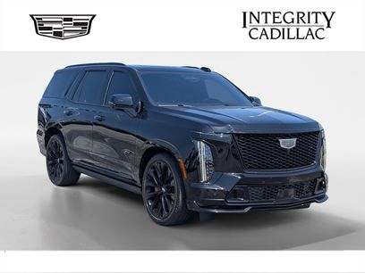 Used 2025 Cadillac Escalade V w/ LPO, ONYX Package