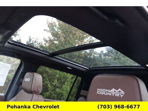 New 2026 Chevrolet Suburban High Country w/ Sun And Tow Package image 19