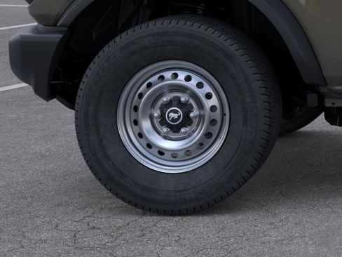 New 2025 Ford Bronco 4-Door AWD/4WD image 45
