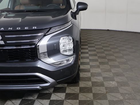 New 2025 Mitsubishi Outlander SEL image 19
