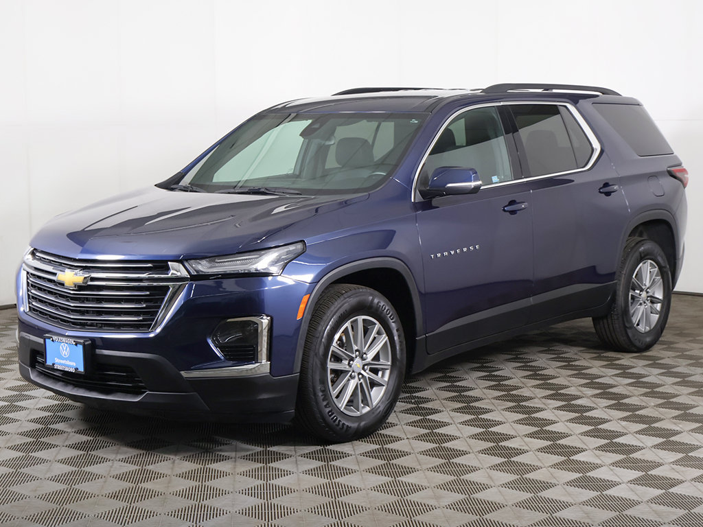 Used 2023 Chevrolet Traverse LT AWD/4WD image 10