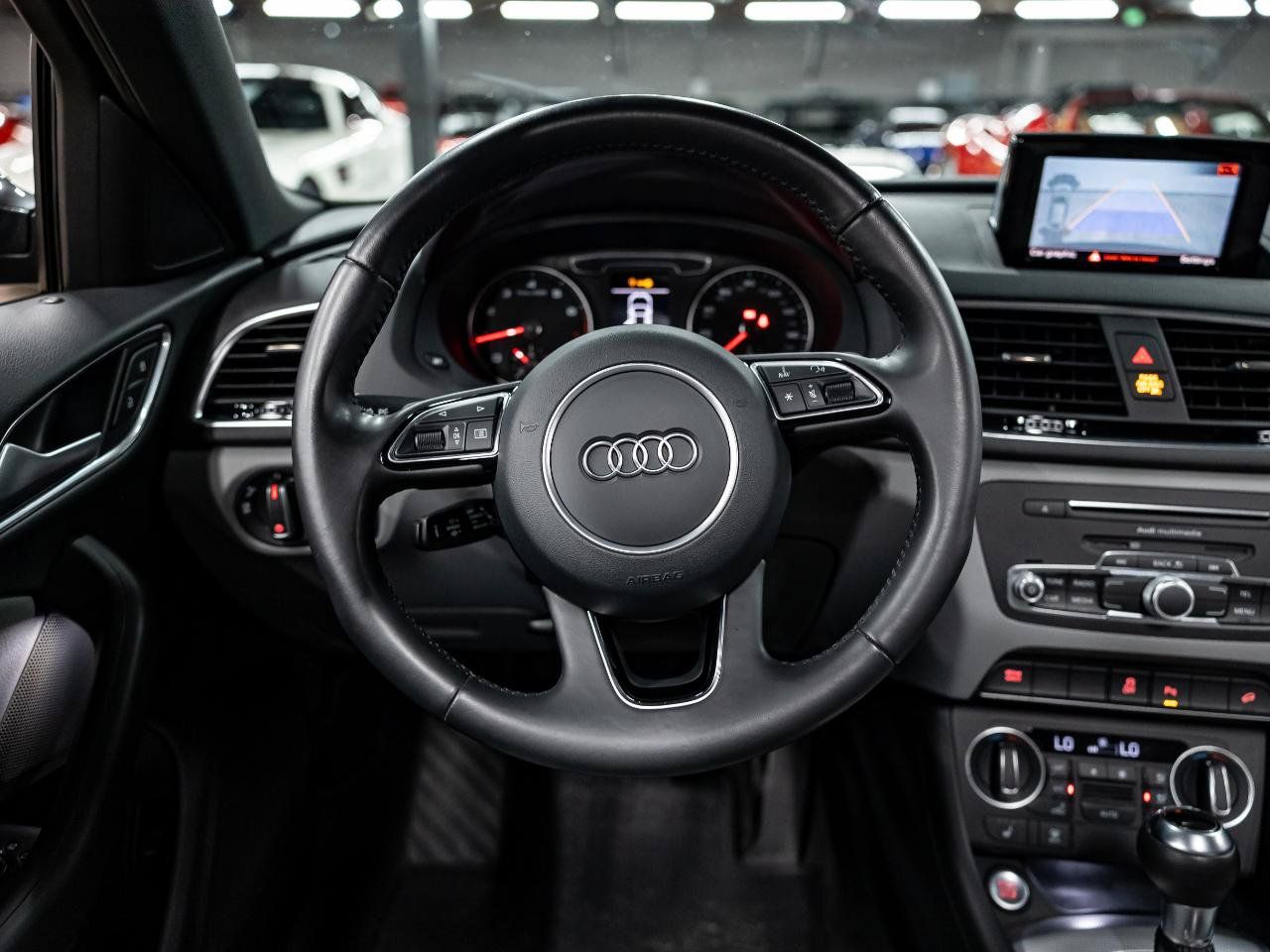 Used 2018 Audi Q3 2.0T Premium w/ Convenience Package AWD/4WD image 12