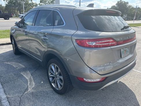 Used 2017 Lincoln MKC Select w/ Select Plus Package image 7