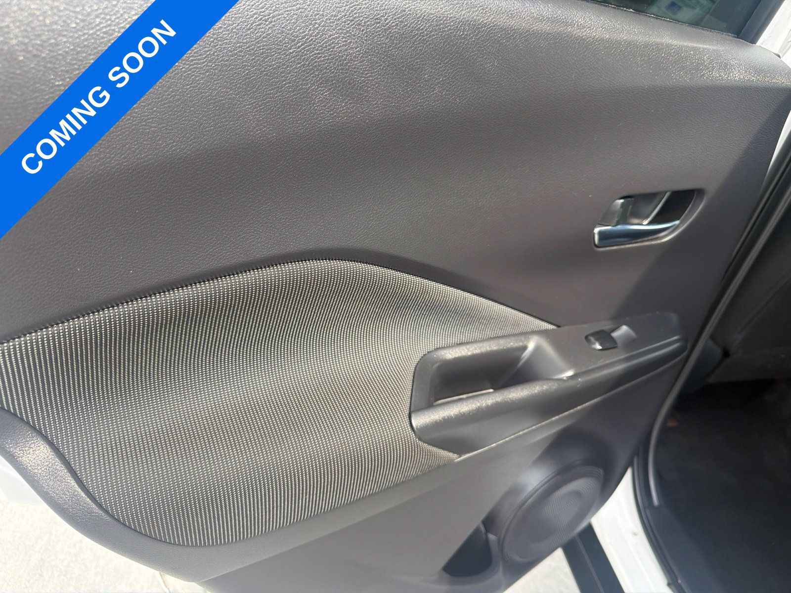 Used 2020 Nissan Kicks SV FWD image 11