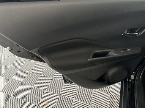 Used 2021 Nissan Kicks SV FWD image 30