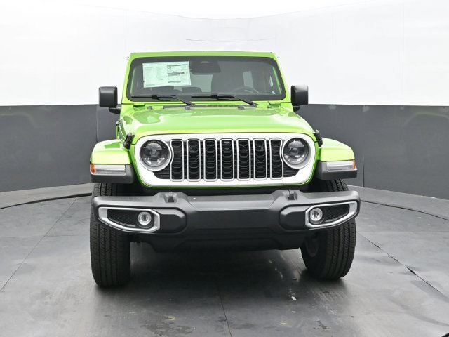 New 2026 Jeep Wrangler Unlimited Sahara w/ Whitecap Package AWD/4WD image 8