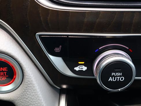 Used 2020 Honda Accord EX-L image 24