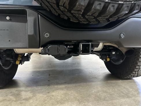 Used 2023 Ford Bronco Badlands AWD/4WD image 9