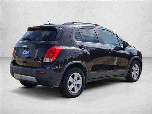 Used 2016 Chevrolet Trax LT w/ LT Convenience Package FWD image 5