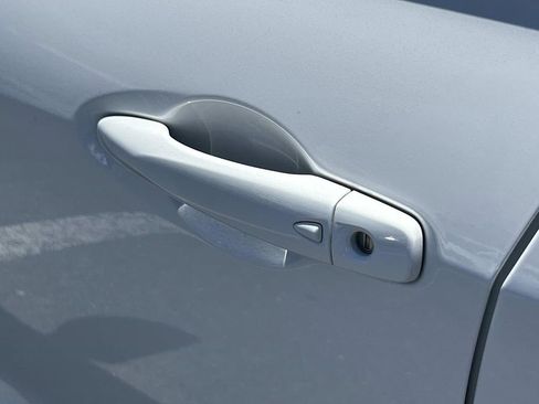 Used 2021 Nissan Kicks SV FWD image 15