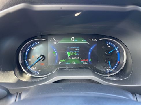 Certified 2025 Toyota RAV4 XLE image 9