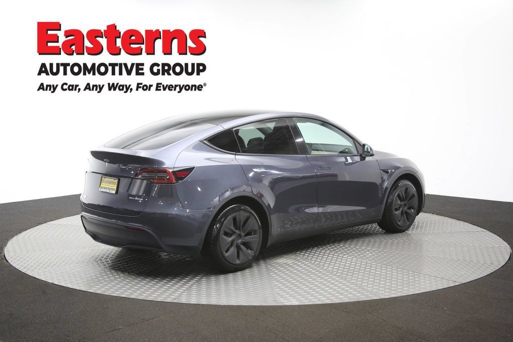 Used 2022 Tesla Model Y Long Range AWD/4WD image 38