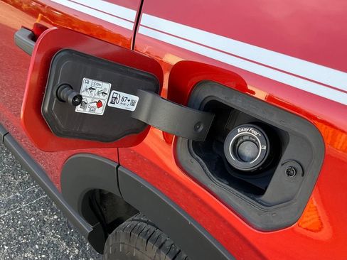 Used 2024 Ford Bronco Sport Heritage w/ Heritage Convenience Package AWD/4WD image 13