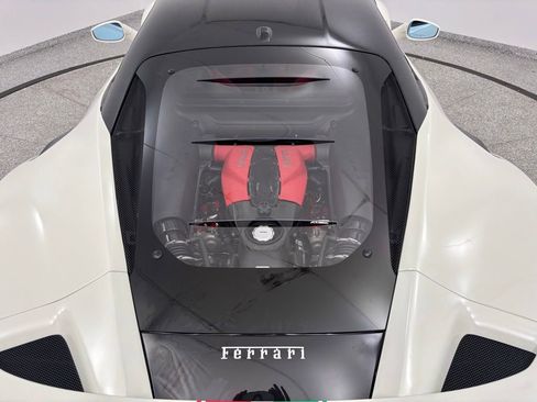 Used 2020 Ferrari F8 Tributo RWD image 43