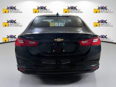 Used 2016 Chevrolet Malibu LT FWD image 5