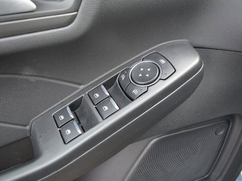 New 2025 Ford Escape SE FWD image 8