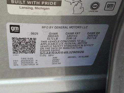 Certified 2025 Buick Enclave Preferred FWD image 31
