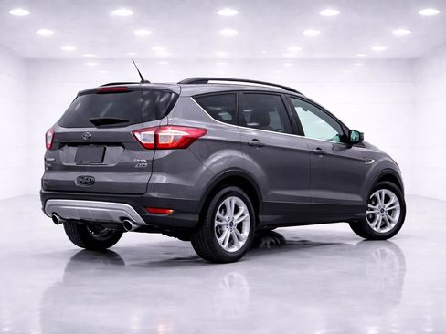 Used 2018 Ford Escape SE AWD/4WD image 5