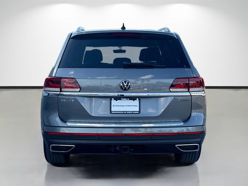 Used 2023 Volkswagen Atlas SEL AWD/4WD image 4