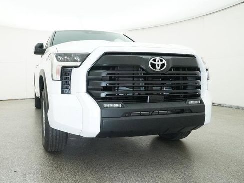 New 2026 Toyota Tundra SR5 AWD/4WD image 39