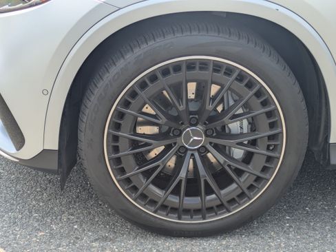 Used 2024 Mercedes-Benz GLC 43 AMG 4MATIC Coupe image 10