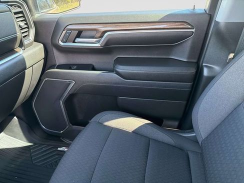 Used 2022 Chevrolet Silverado 1500 LT Trail Boss image 22