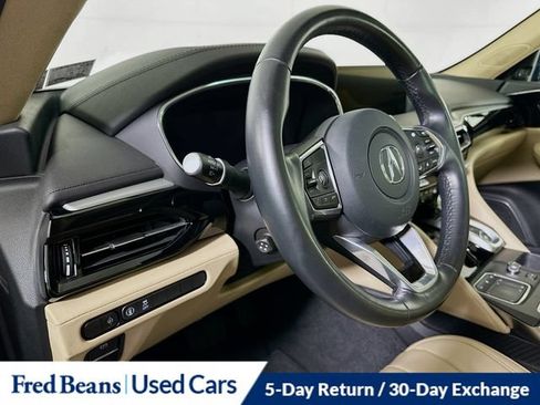 Used 2023 Acura MDX SH-AWD image 12