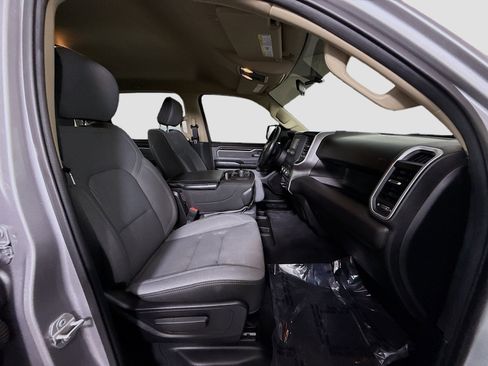 Used 2019 RAM 1500 Big Horn image 29