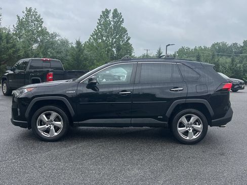 Used 2019 Toyota RAV4 Limited AWD/4WD image 2