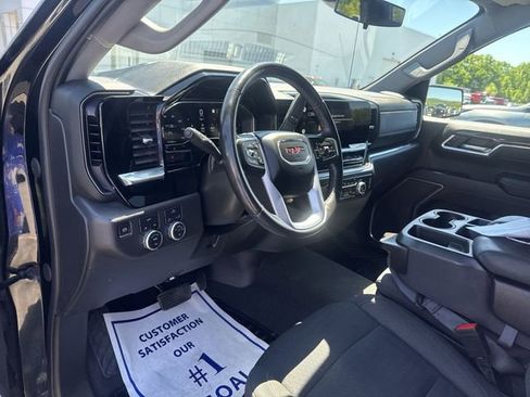 Used 2022 GMC Sierra 1500 Elevation AWD/4WD image 10