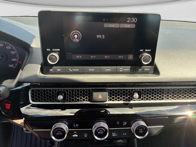 Used 2025 Honda Civic Sport image 15