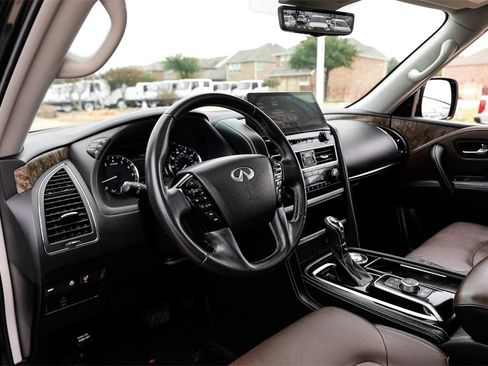 Used 2022 INFINITI QX80 Premium Select w/ Cargo Package image 2