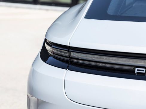 Certified 2025 Porsche Panamera 4 AWD/4WD image 13
