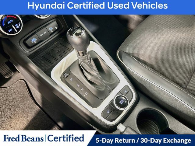 Certified 2023 Hyundai Venue Limited w/ Cargo Package FWD image 24