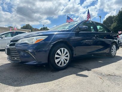 Used 2017 Toyota Camry SE