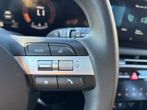 Certified 2025 Hyundai Tucson SEL image 15