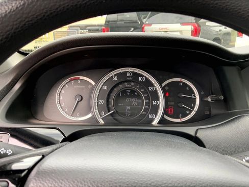 Used 2016 Honda Accord LX image 25