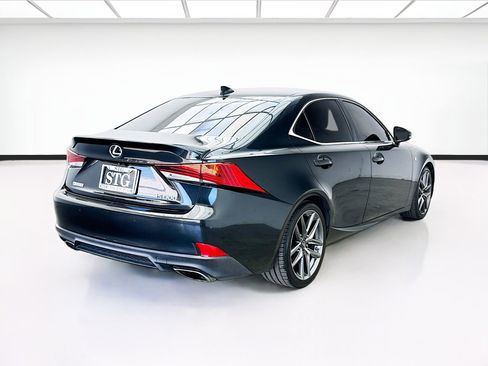 Used 2020 Lexus IS 300 F Sport w/ F Sport Package RWD image 4